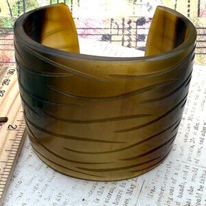 Runway Huge Wide Artist Signed Horn Cuff Bracelet Carved Tan Gray Tiger Stripe